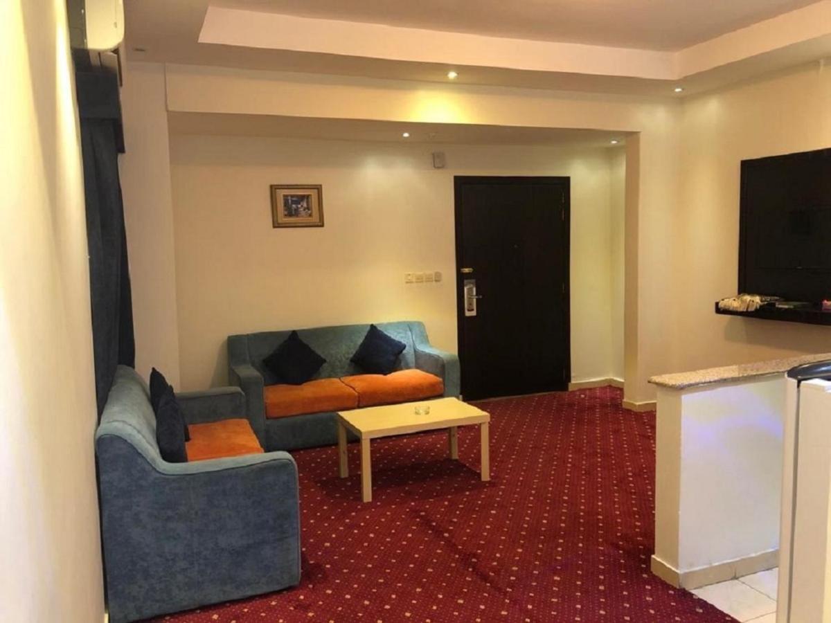Samaya Royal Afif Aparthotel Exteriör bild